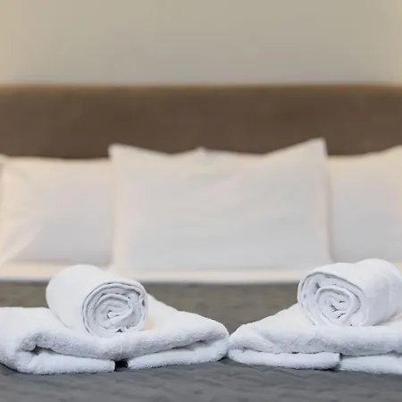 Derigny Studio Central Luxurious Apartment *